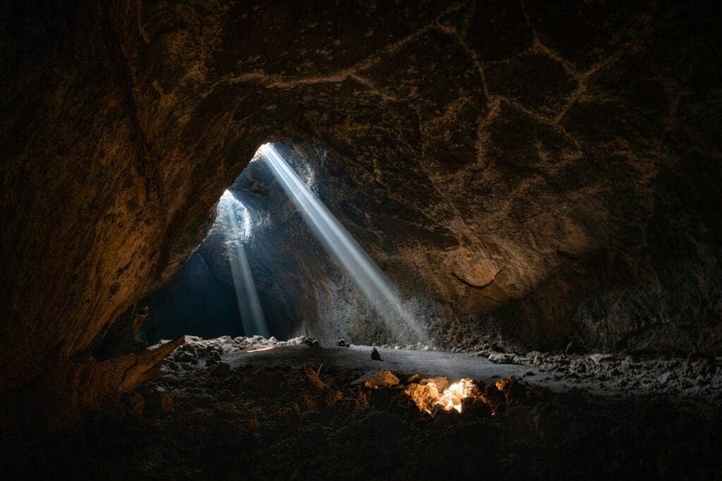 Best places to elope in Oregon - Deschutes National Forest